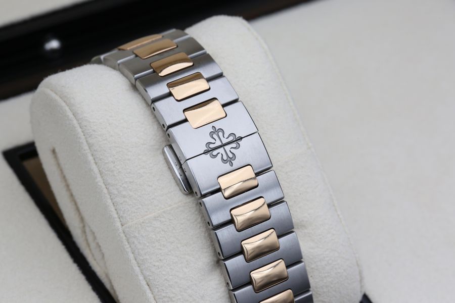 Patek Philippe Nautilus 5980/1AR-001